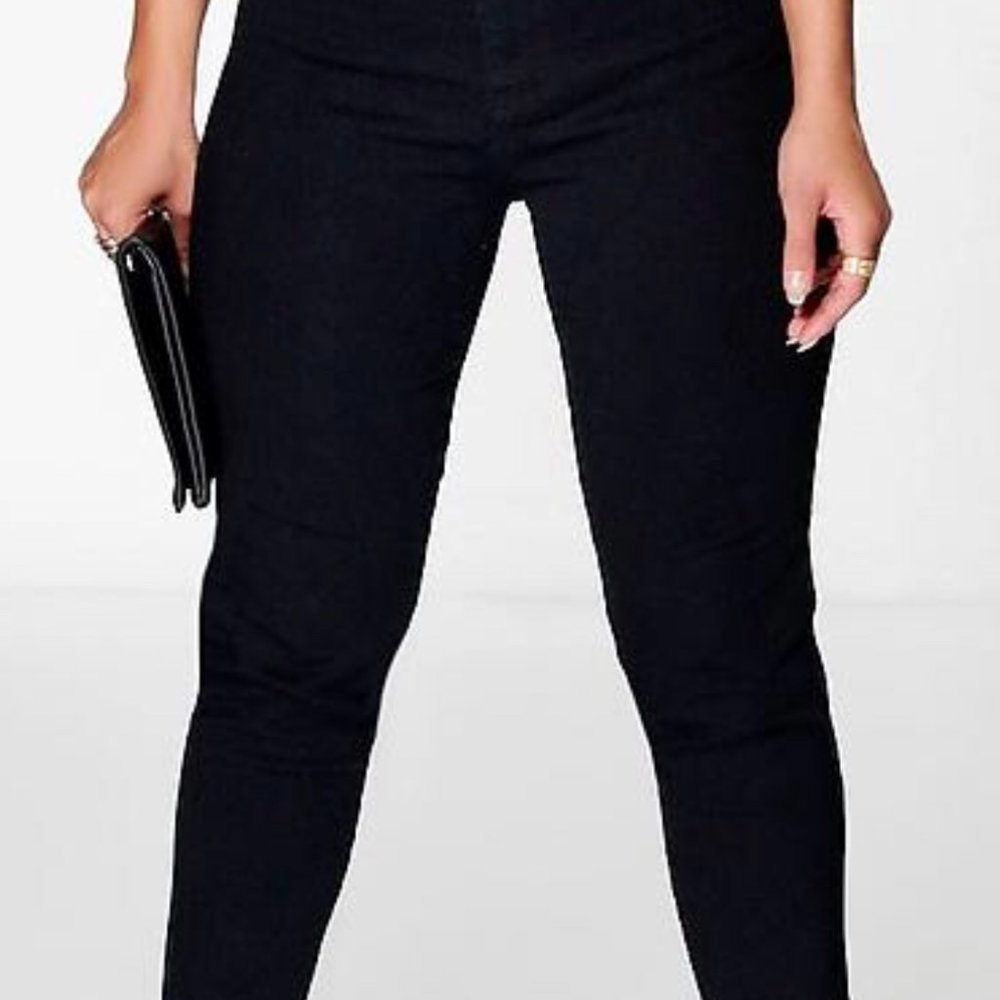 BOOHOO PLUS LAURA HIGH WAISTED TUBE JEAN BLACK US:12 NWT